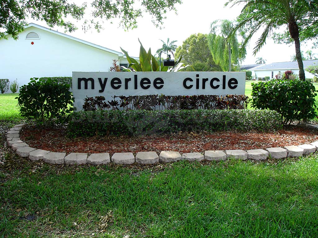 Myerlee Circle Signage